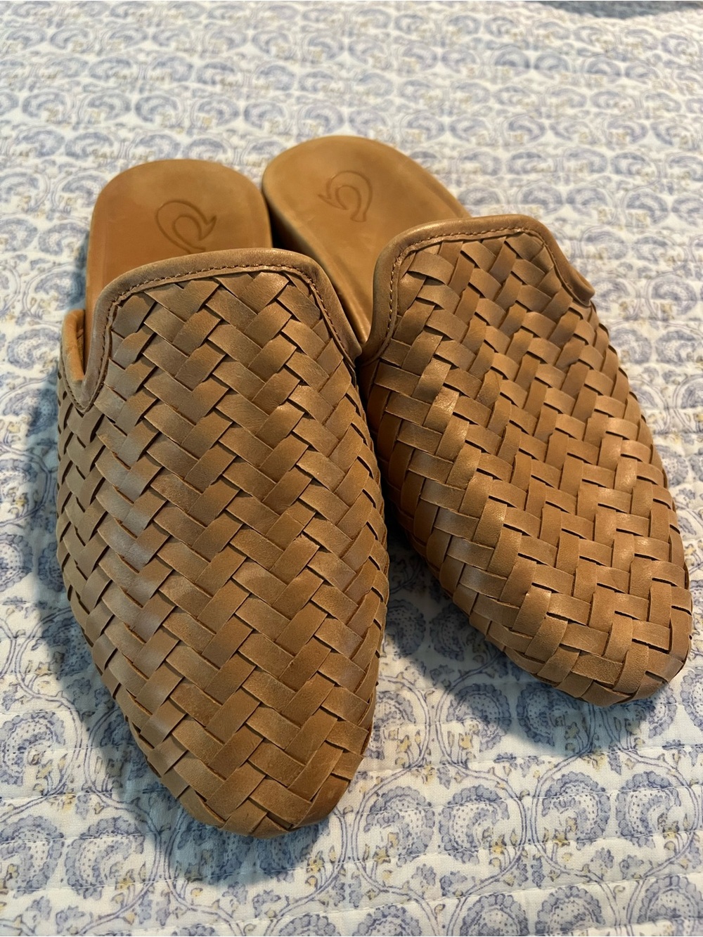 Like New! OluKai Mi’i Kikui Brown Women's Woven Slip-On Mule 9